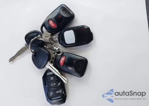 2013 Hyundai Elantra Gls from USA, damaged, VIN 5NPDH4AE2DH197760